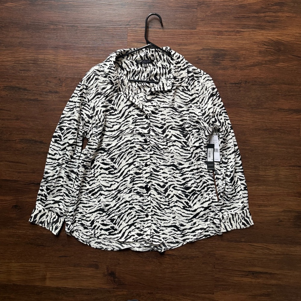 Liverpool‎ Abstract Tiger Print Button Front Blouse